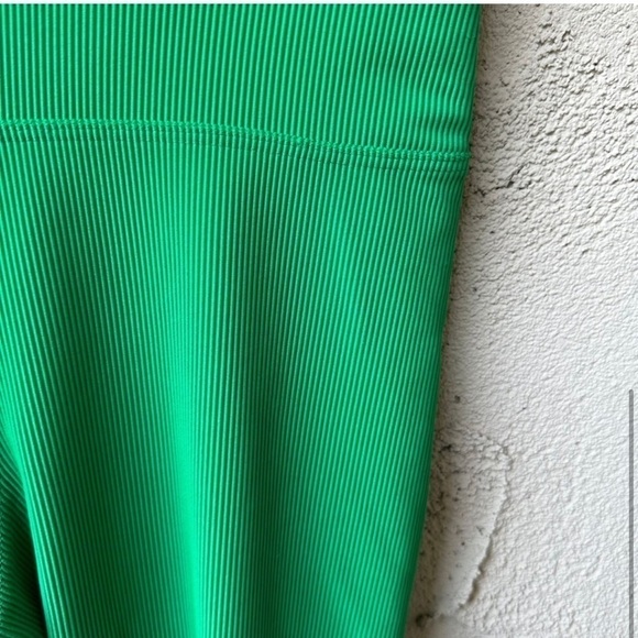 Beach Riot Jelly Bean Ayla Ribbed Leggings Size M - Picture 6 of 8